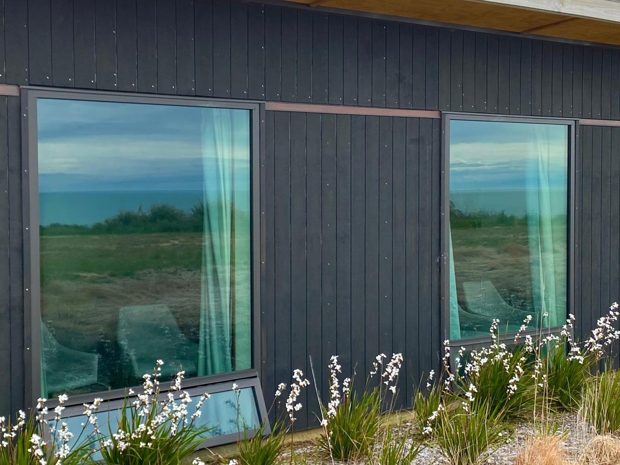 “The Cliffs” Humpridge View Motels Tuatapere Luaran gambar