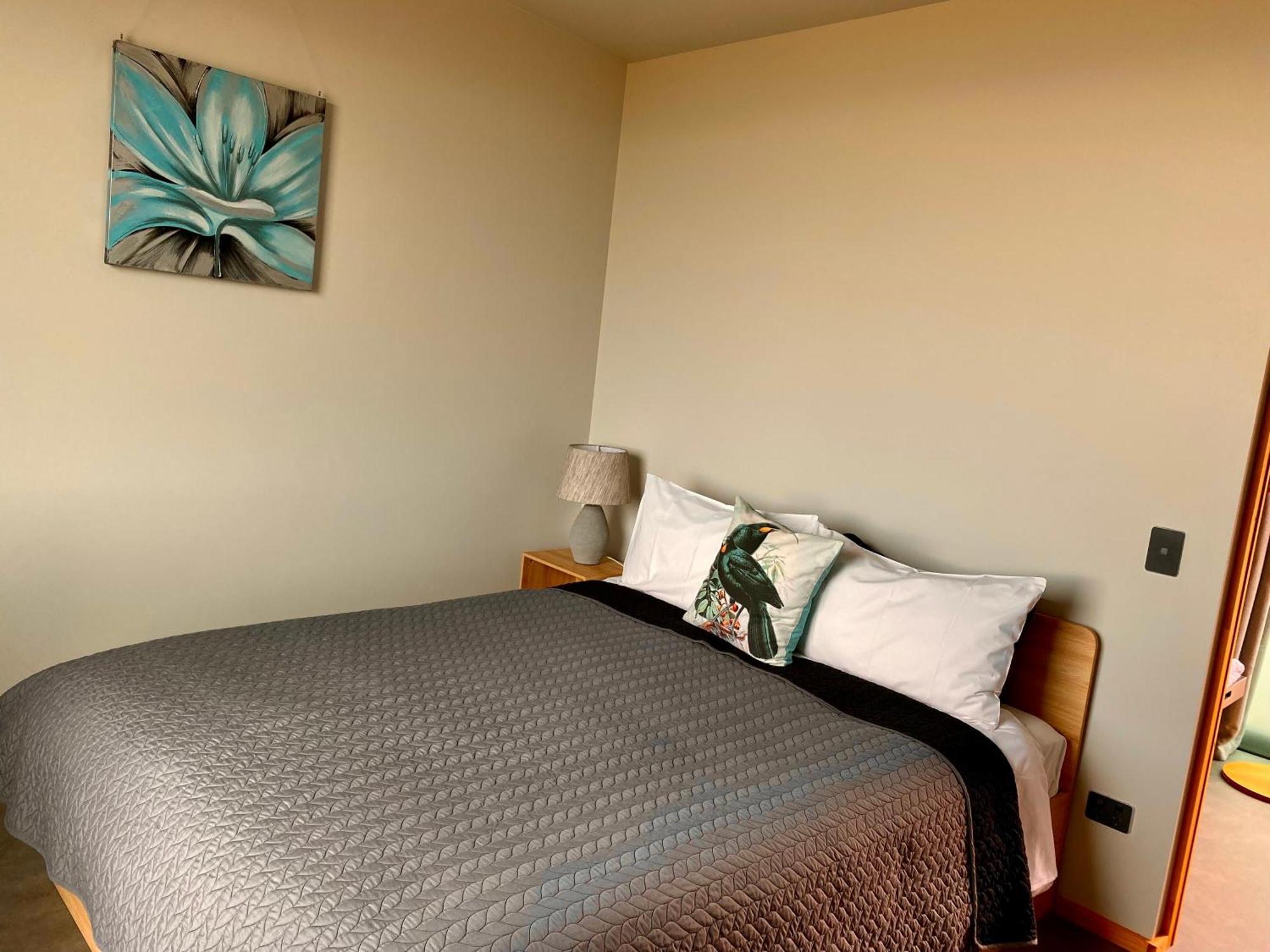 “The Cliffs” Humpridge View Motels Tuatapere Luaran gambar