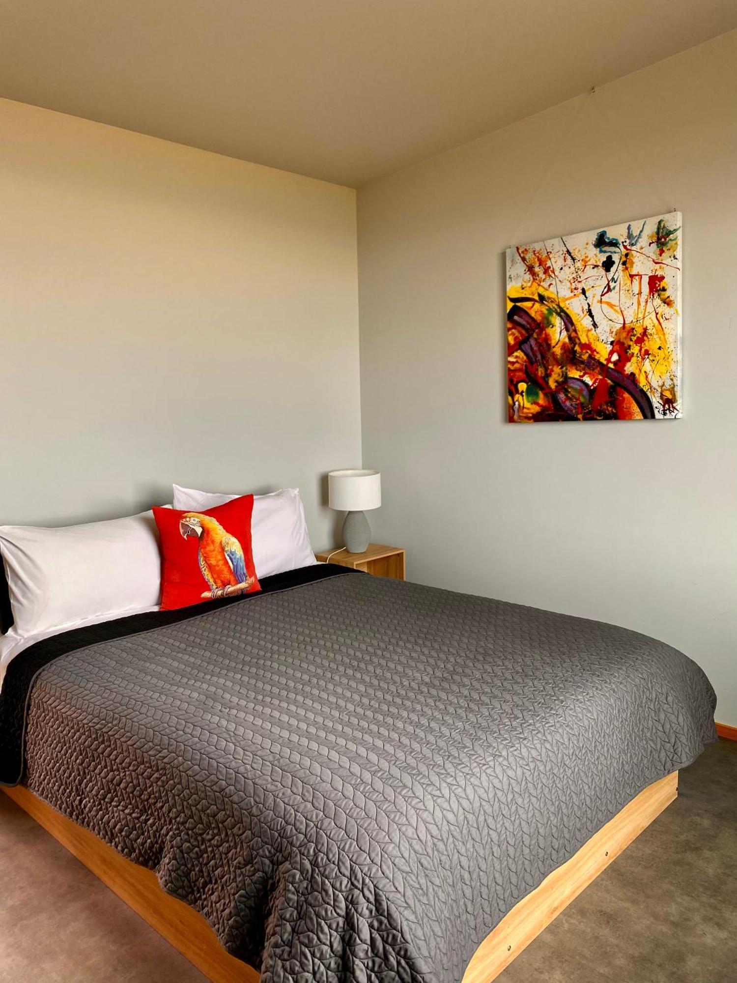 “The Cliffs” Humpridge View Motels Tuatapere Luaran gambar