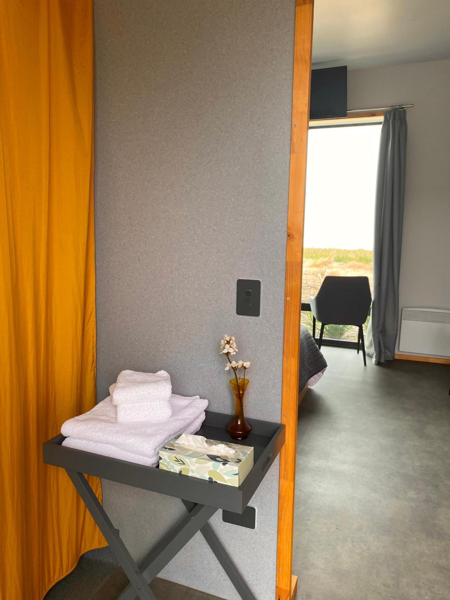 “The Cliffs” Humpridge View Motels Tuatapere Luaran gambar